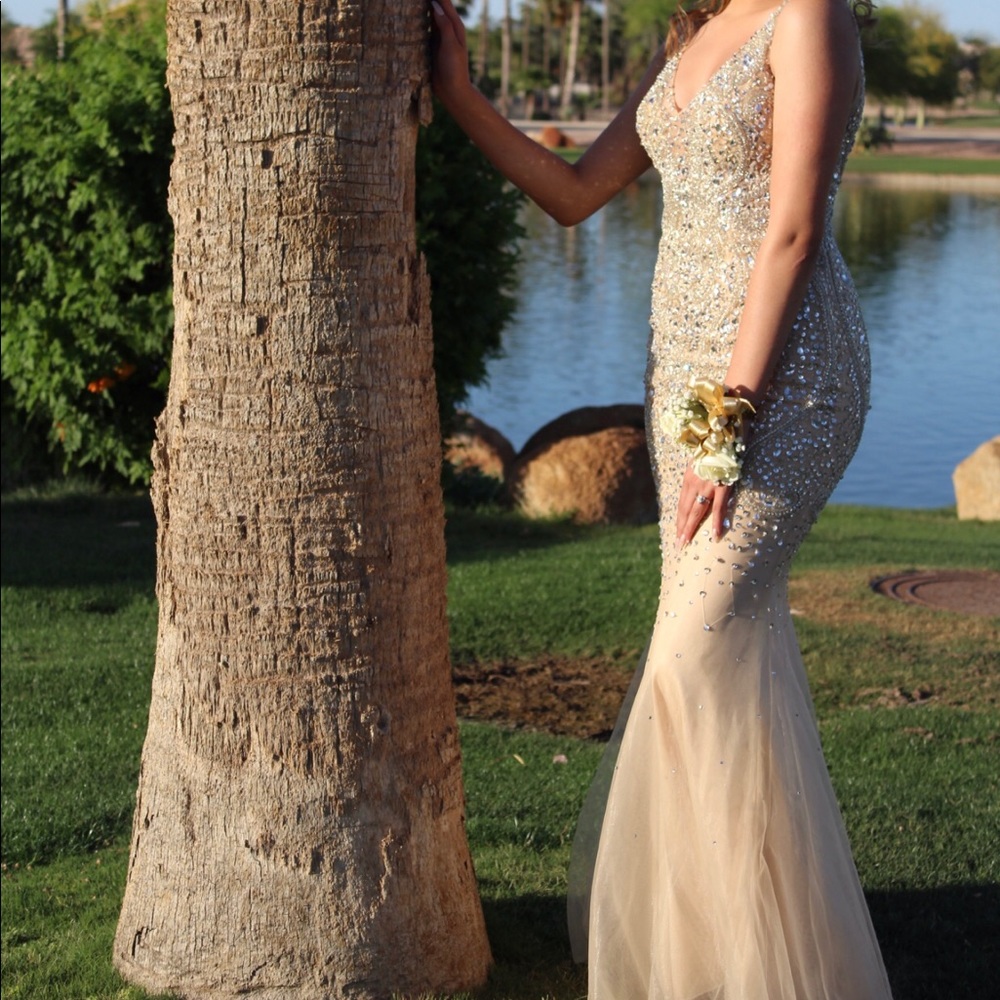 Prom dress